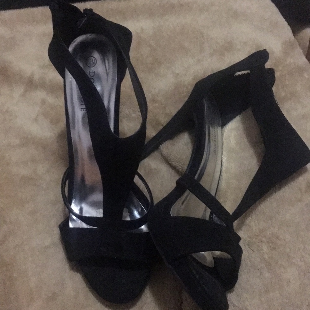Semi formal High heels